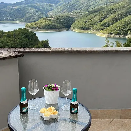 Nyaraló Paradiso Sul Valle Verde